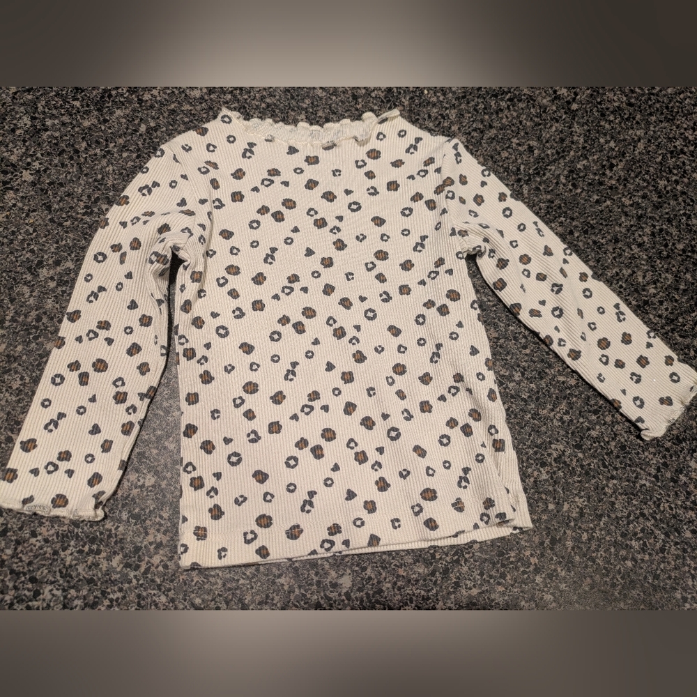 Carter's Child Of Mine Baby Girl Leopard Print Long‎ Sleeve T-Shirt 12 Months